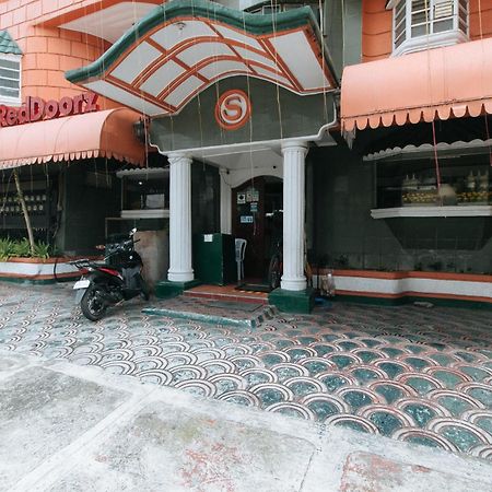 RedDoorz near East Avenue Medical Center Hotel Quezon City Buitenkant foto