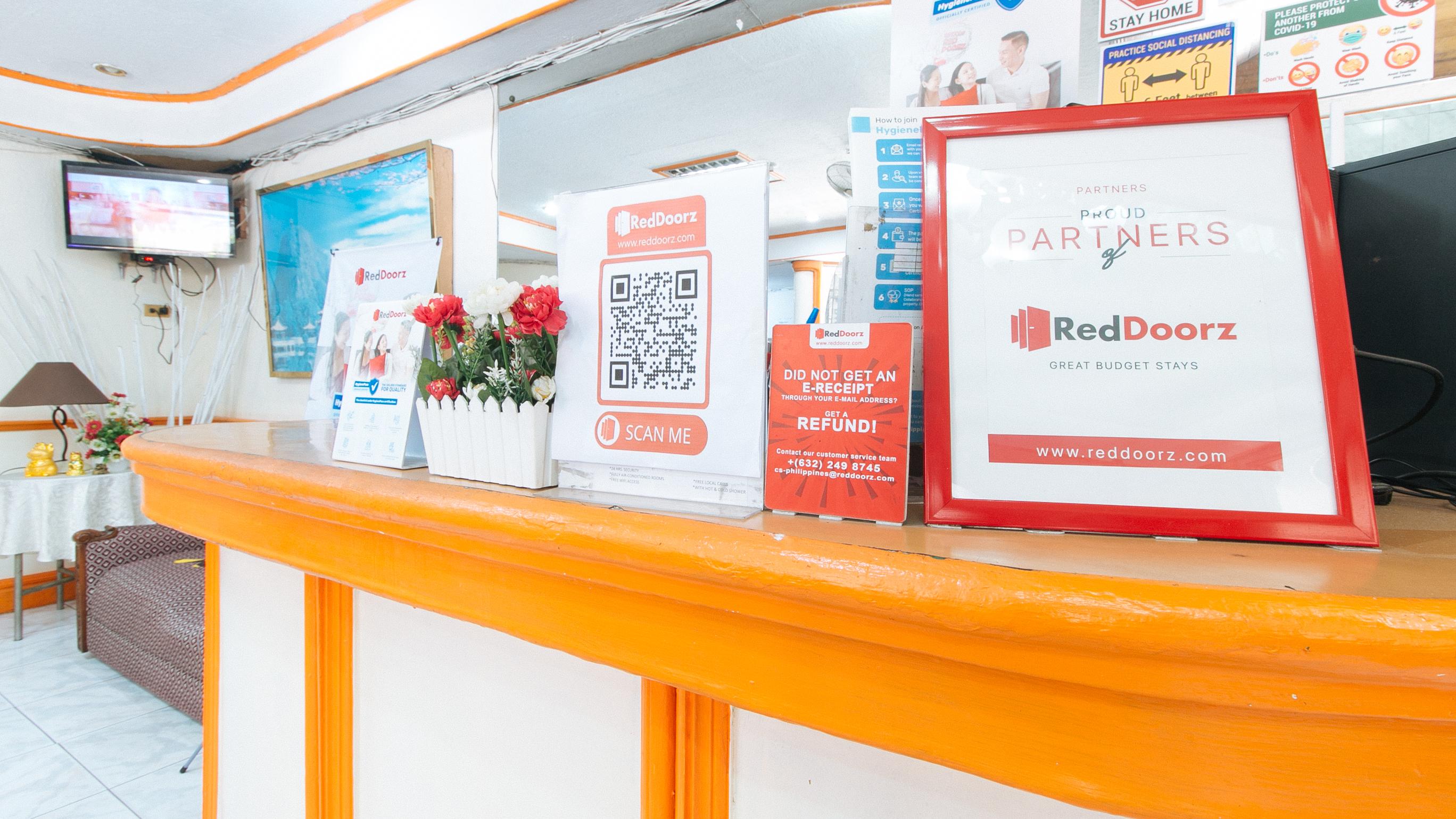 RedDoorz near East Avenue Medical Center Hotel Quezon City Buitenkant foto