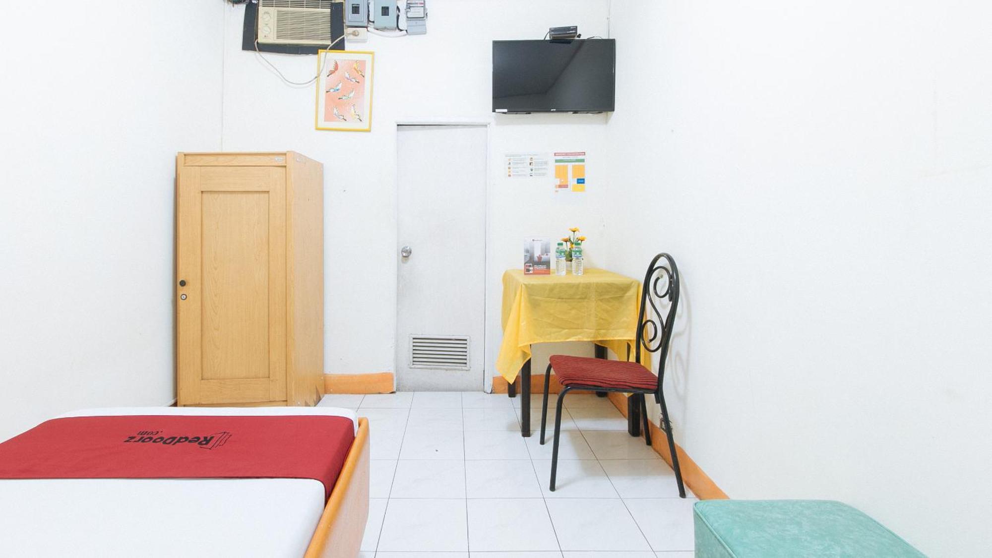 RedDoorz near East Avenue Medical Center Hotel Quezon City Buitenkant foto
