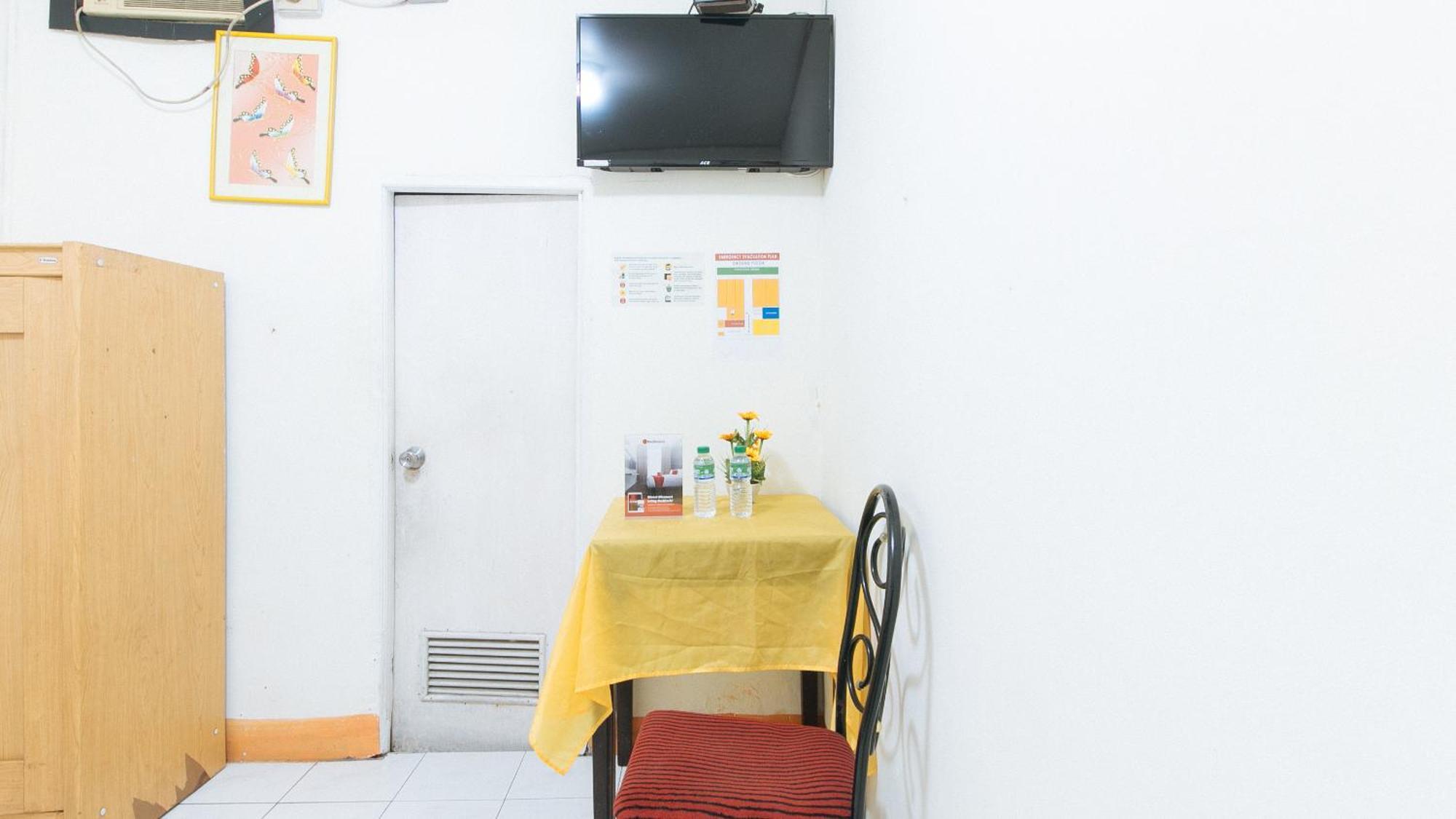 RedDoorz near East Avenue Medical Center Hotel Quezon City Buitenkant foto
