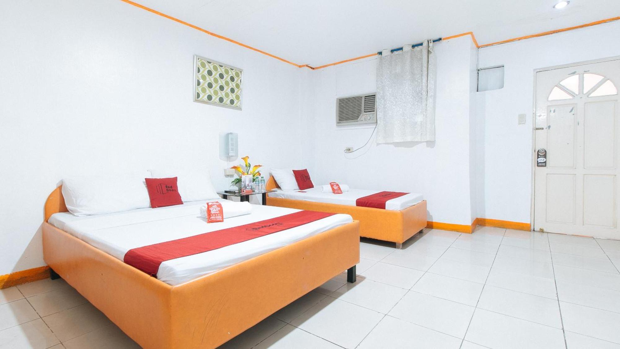 RedDoorz near East Avenue Medical Center Hotel Quezon City Buitenkant foto