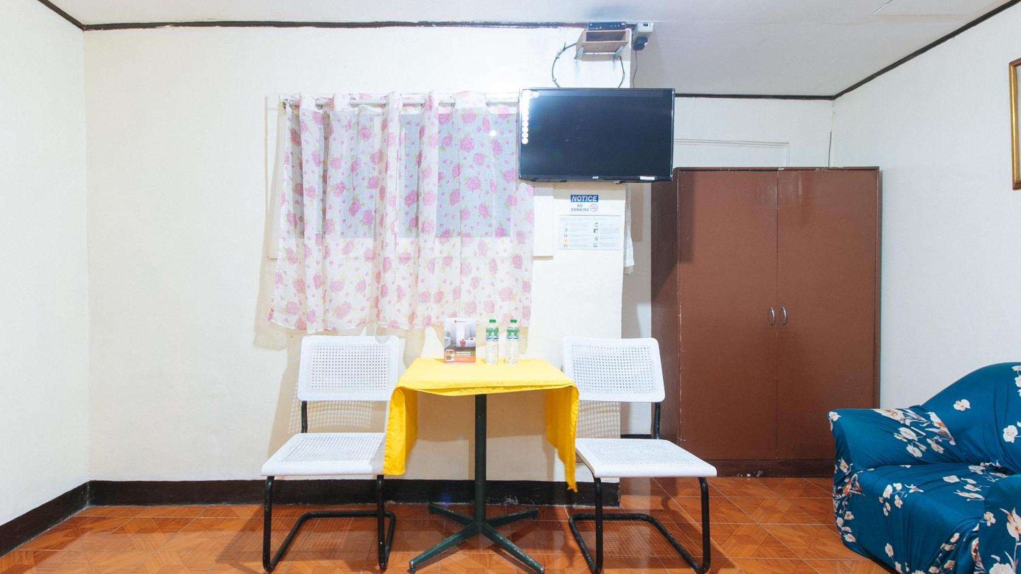 RedDoorz near East Avenue Medical Center Hotel Quezon City Buitenkant foto
