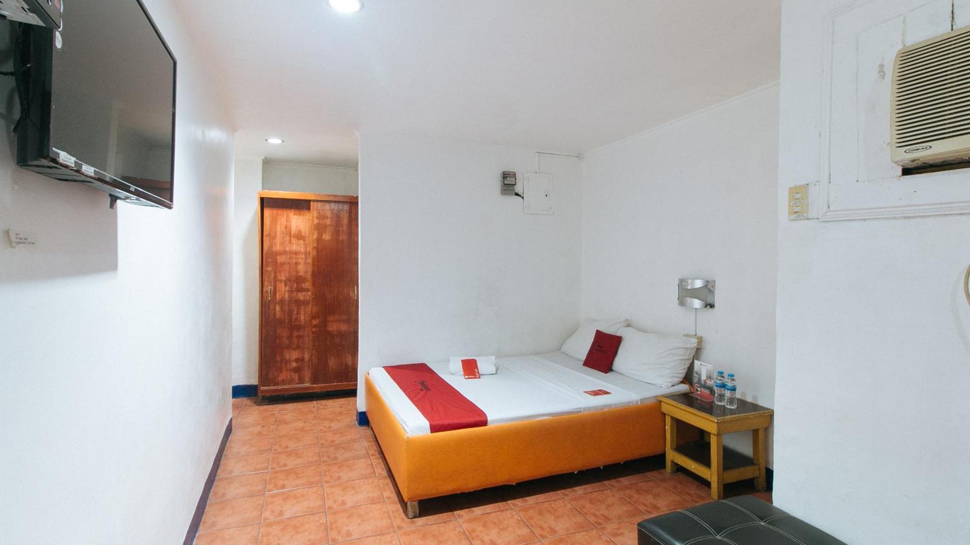 RedDoorz near East Avenue Medical Center Hotel Quezon City Buitenkant foto