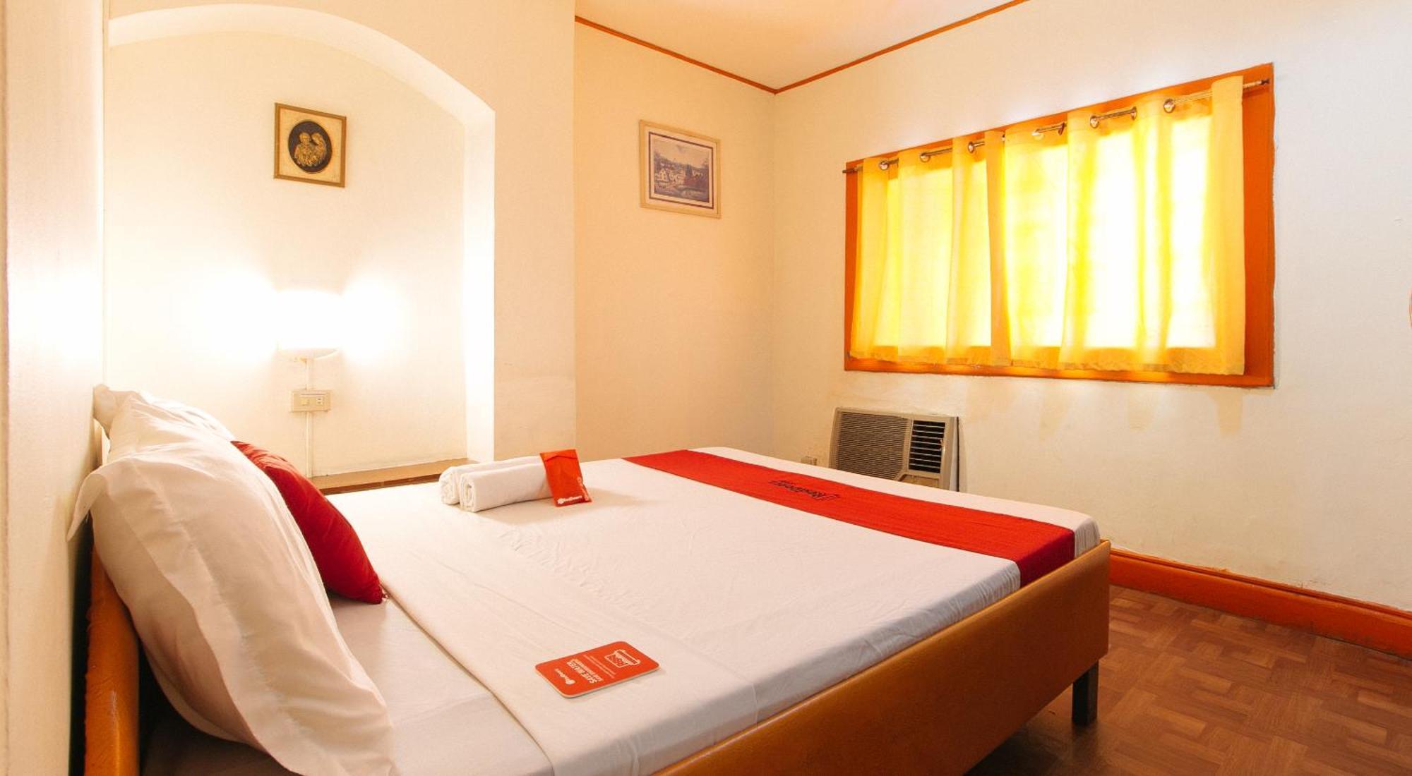 RedDoorz near East Avenue Medical Center Hotel Quezon City Buitenkant foto