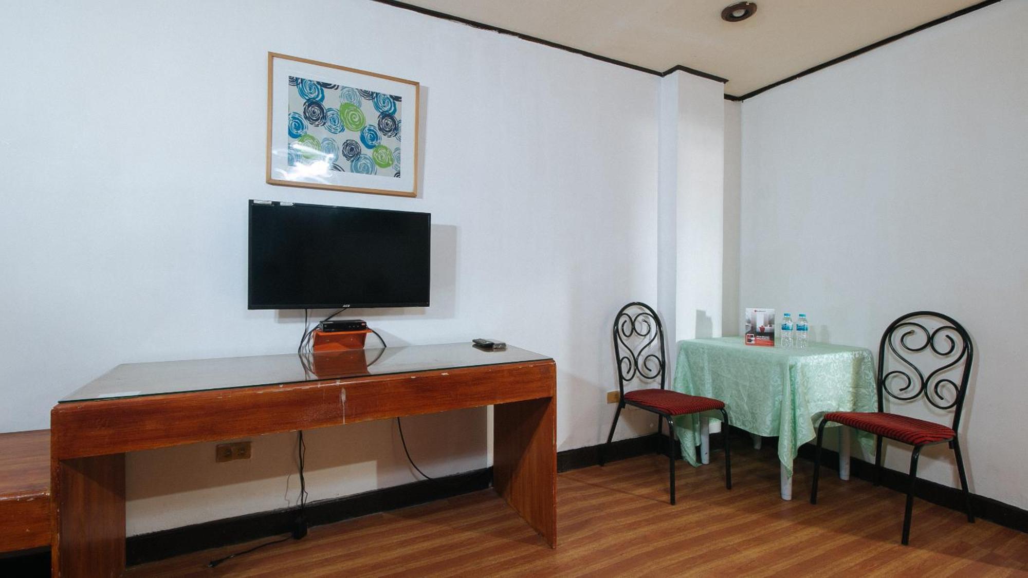 RedDoorz near East Avenue Medical Center Hotel Quezon City Buitenkant foto