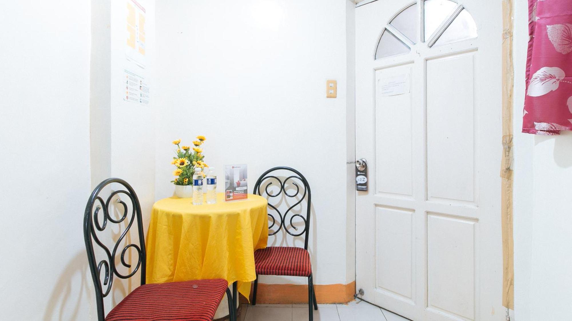 RedDoorz near East Avenue Medical Center Hotel Quezon City Buitenkant foto